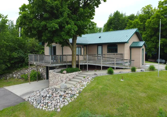 4th image of 38481 County Hwy 41, Dent, MN 56528 | MLS# 7089740