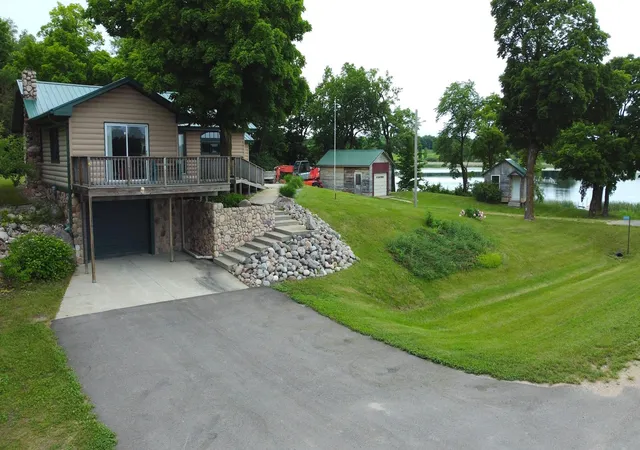 5th image of 38481 County Hwy 41, Dent, MN 56528 | MLS# 7089740