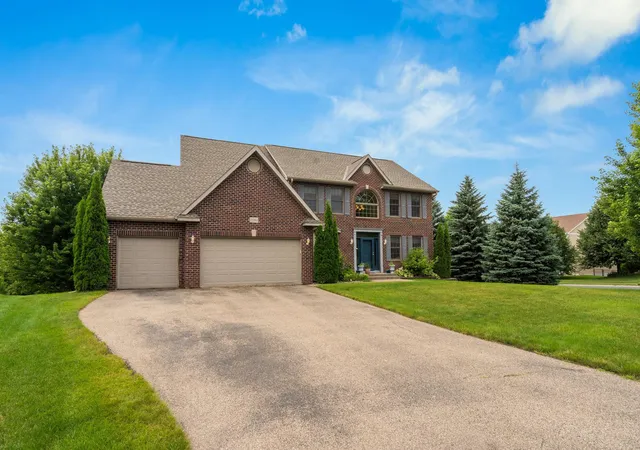 Homes for sale in Lakeville, MN | 21061 Istria Ct, Lakeville, MN 55044 | MLS# 7089758