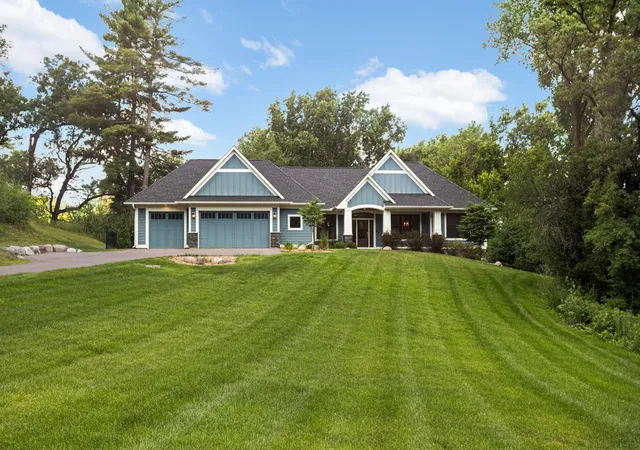 Homes for sale in West Saint Paul, MN | 141 Mendota Rd W, West Saint Paul, MN 55118 | MLS# 7089802