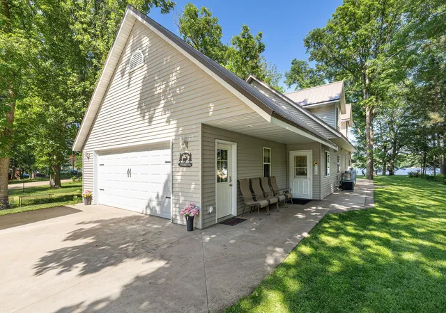 Homes for sale in Hillman, MN | 25014 Summit Rd, Hillman, MN 56338 | MLS# 7089872