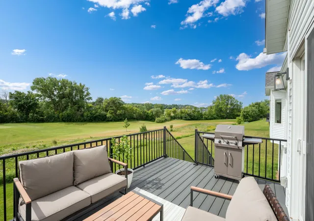 3rd image of 1892 Hadley Hills Dr Ne, Rochester, MN 55906 | MLS# 7090007