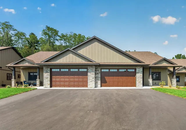 Photo 1 of Townhouse for sale at 1091 Legend Ln, River Falls, WI 54022 | MLS# 7090008 | Listing updated on 2026-09-21
