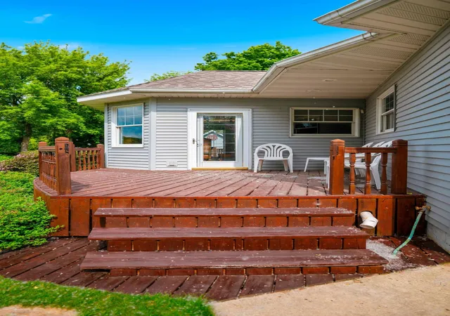 Homes for sale in Litchfield, MN | 1146 Pleasure Dr W, Litchfield, MN 55355 | MLS# 7090020