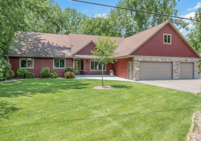 Homes for sale in Centerville, MN | 7261 Mill Rd, Centerville, MN 55038 | MLS# 7090034