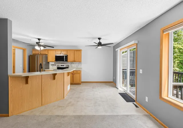2nd image of 441 Pleasant Ln, Chaska, MN 55318 | MLS# 7090065