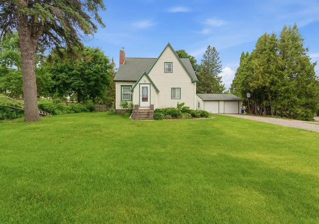 Homes for sale in Waseca, MN | 1113 State St N, Waseca, MN 56093 | MLS# 7090068