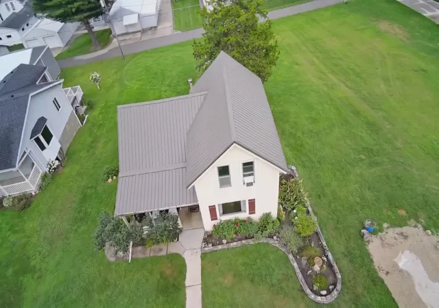 Photo 20 of Single family home for sale at 1543 Wabasha Ave, Saint Charles, MN 55972 | MLS# 7090167 | Listing updated on 2026-08-27