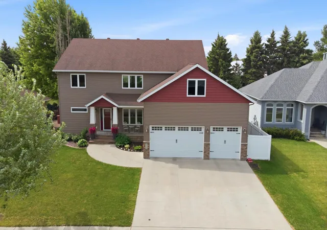 Homes for sale in Moorhead, MN | 965 18th Avenue Cir N, Moorhead, MN 56560 | MLS# 7090220