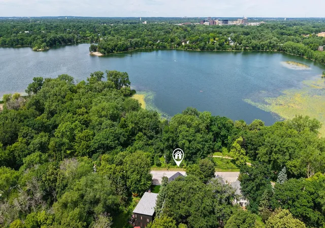 Photo 3 of Single family home for sale at 2015 Upton Ave S, Minneapolis, MN 55405 | MLS# 7090224 | Listing updated on 2026-08-20