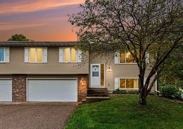 Photo 2 of Single family home for sale at 4647 Penkwe Way, Saint Paul, MN 55122 | MLS# 7090242 | Listing updated on 2026-10-03
