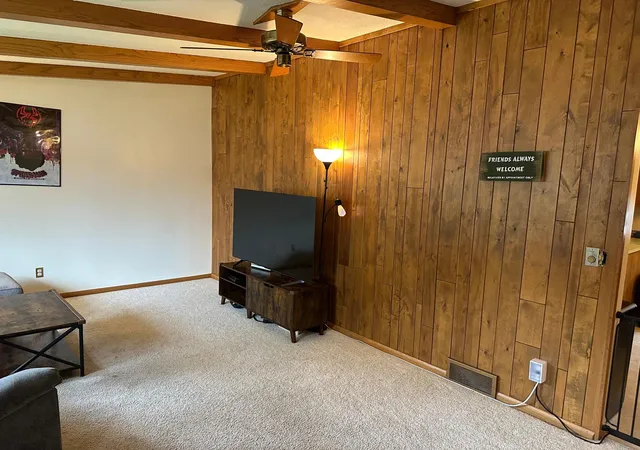 4th image of 100 Deschepper St, Marshall, MN 56258 | MLS# 7090321