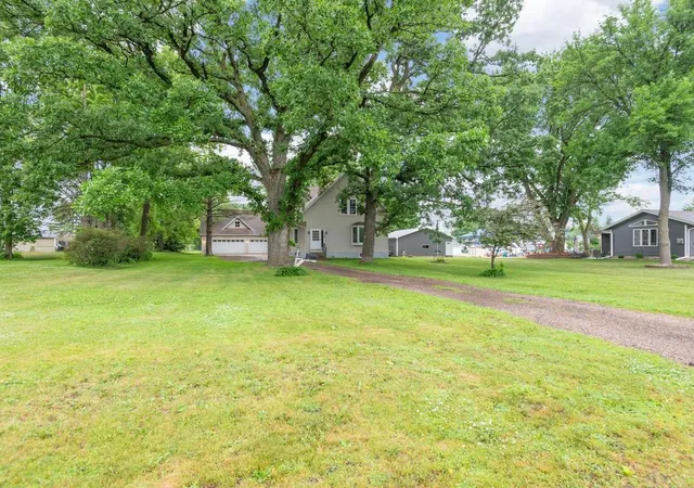 Photo 1 of Sale Pending at 506 3rd Street Sw, Montgomery, MN 56069 | MLS# 7090326 | Listing updated on 2026-08-25
