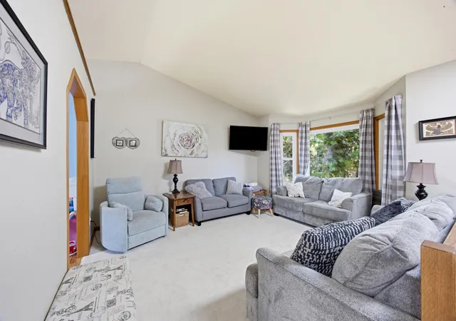 5th image of 2914 S Bay Dr S, Fargo, ND 58103 | MLS# 7090352