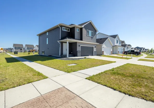 Photo 1 of Single family home for sale at 6381 Saint Ann Ave, Horace, ND 58047 | MLS# 7090380 | Listing updated on 2026-09-30