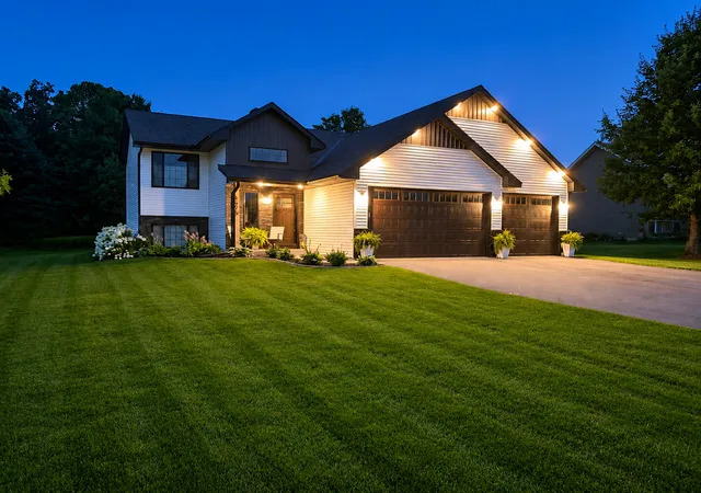 Photo 1 of Single family home for sale at 6679 378th Street, North Branch, MN 55056 | MLS# 7090382 | Listing updated on 2026-08-24