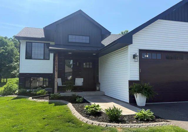 Photo 3 of Single family home for sale at 6679 378th Street, North Branch, MN 55056 | MLS# 7090382 | Listing updated on 2026-08-24