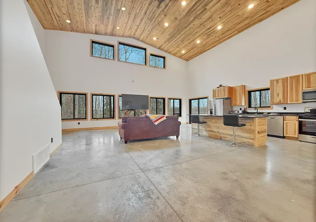 Photo 4 of Single family home for sale at 15215 Werner Rd NW, Bemidji, MN 56601 | MLS# 7090405 | Listing updated on 2026-09-01