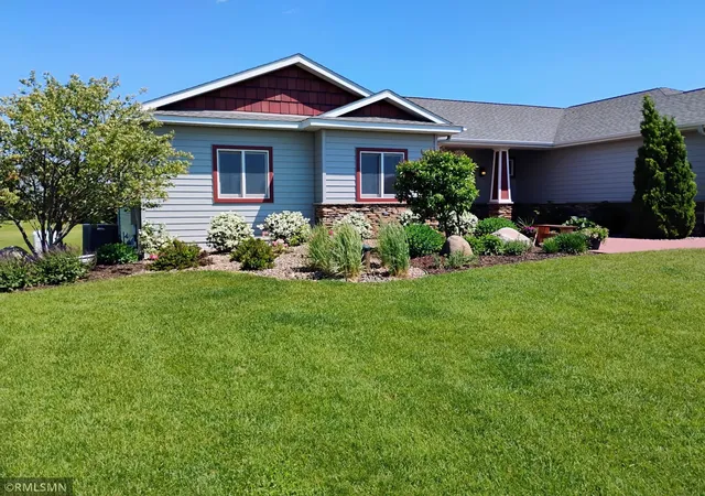 Homes for sale in Hammond, WI | 1019 174th St, Hammond, WI 54015 | MLS# 7090415