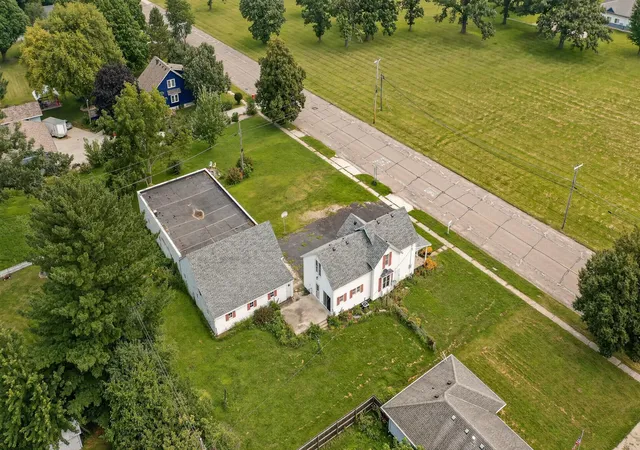 Photo 44 of Single family home for sale at 305 Mill St N, Brownsdale, MN 55918 | MLS# 7090438 | Listing updated on 2026-10-05