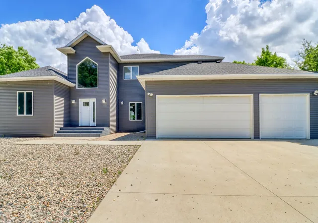 2nd image of 11999 Lake Maud Trl, Audubon, MN 56511 | MLS# 7090449