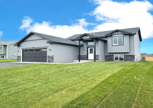 Photo 1 of Single family home for sale at 807 Prateria Ave, Avon, MN 56310 | MLS# 7090463 | Listing updated on 2026-10-13