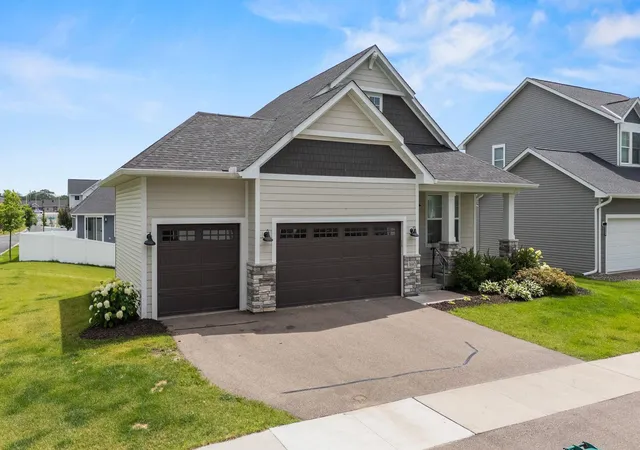 Photo 3 of Single family home for sale at 490 Elizabeth Way, Hudson, WI 54016 | MLS# 7090485 | Listing updated on 2026-08-03