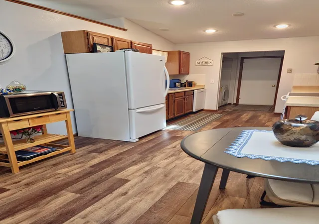 5th image of 912 3Rd St N #7, Cold Spring, MN 56320 | MLS# 7090498