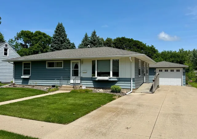 Homes for sale in Willmar, MN | 805 Olena Ave, Willmar, MN 56201 | MLS# 7090504