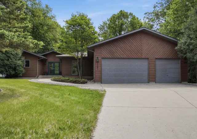 Homes for sale in Detroit Lakes, MN | 1361 S Shore Dr, Detroit Lakes, MN 56501 | MLS# 7090524