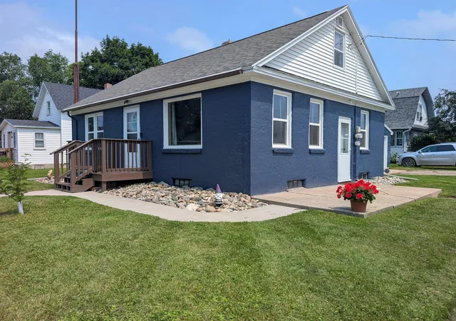 1st image of 100 Walker Ave N, New York Mills, MN 56567 | MLS# 7090533