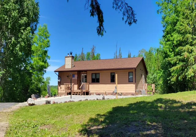 Photo 2 of Single family home for sale at 1634 County Rd 117, Baudette, MN 56623 | MLS# 7090540 | Listing updated on 2026-08-28