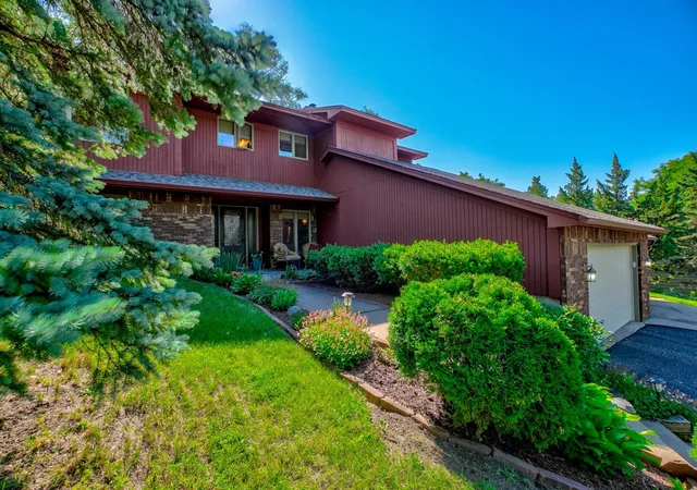 Homes for sale in River Falls, WI | 322 N Cudd Ave, River Falls, WI 54022 | MLS# 7090566