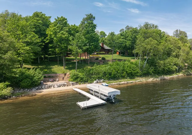 1st image of 22550 Old Trapper Rd, Cohasset, MN 55721 | MLS# 7090572