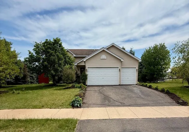 Homes for sale in Big Lake, MN | 19367 Karen Ln, Big Lake, MN 55309 | MLS# 7090577