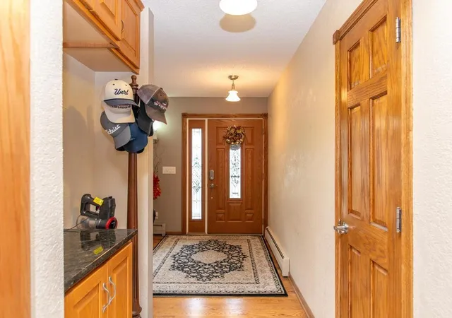 4th image of 3433 Gettysburg Ave N, New Hope, MN 55427 | MLS# 7090578
