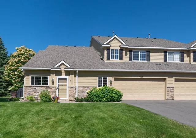 Homes for sale in Victoria, MN | 1557 Fox Hunt Wy, Victoria, MN 55386 | MLS# 7090609