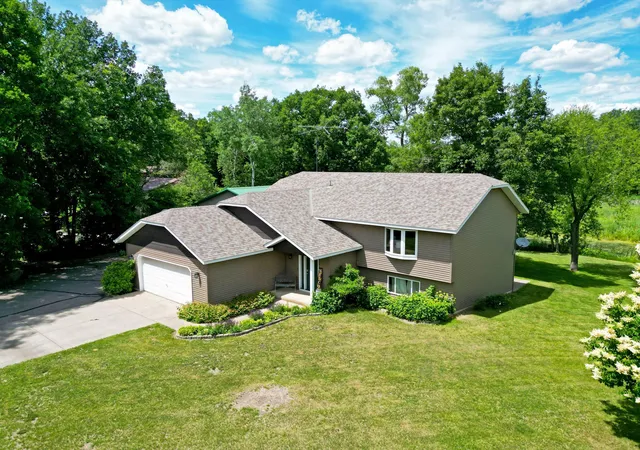 Homes for sale in Clearwater, MN | 194 Elderberry Rd, Clearwater, MN 55320 | MLS# 7090651