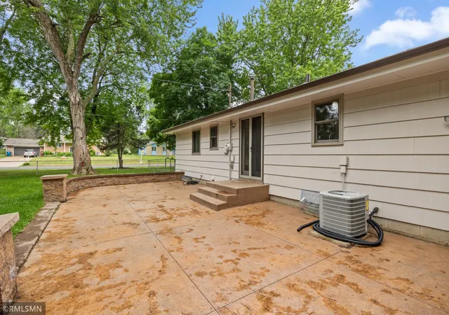 Homes for sale in Bloomington, MN | 10157 Irwin Rd, Bloomington, MN 55437 | MLS# 7090669