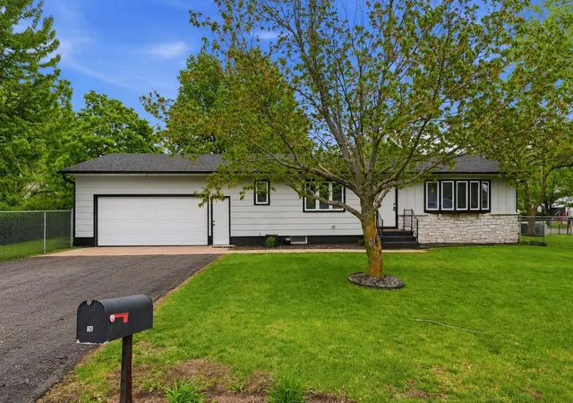 1st image of 26 4th Ave Se, Saint Joseph, MN 56374 | MLS# 7090677