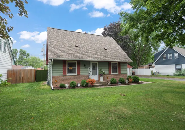 Homes for sale in Cottage Grove, MN | 8681 Hale Ave S, Cottage Grove, MN 55016 | MLS# 7090694