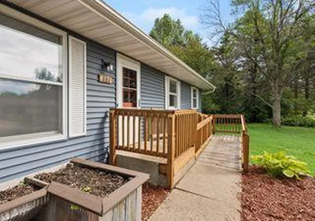 Homes for sale in New Richmond, WI | 661 S Hill Dr, New Richmond, WI 54017 | MLS# 7090738