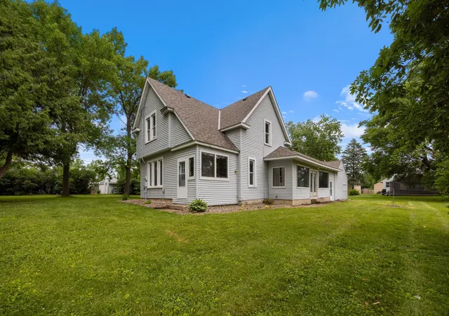 Homes for sale in Darwin, MN | 202 N 2nd St, Darwin, MN 55324 | MLS# 7090784