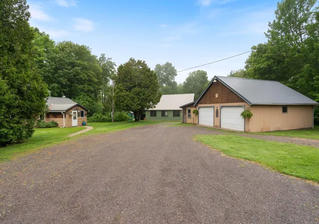 3rd image of 7211 S State Road 35, Foxboro, WI 54836 | MLS# 7090794