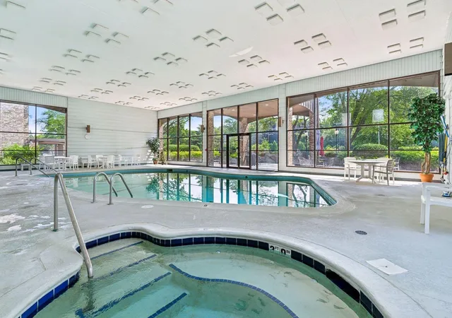 Photo 3 of Condo for sale at 1077 Sibley Memorial Hwy #602, Saint Paul, MN 55118 | MLS# 7090805 | Listing updated on 2026-10-27