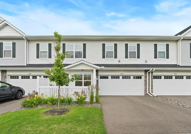 Homes for sale in Rosemount, MN | 14909 Archdale Ln, Rosemount, MN 55068 | MLS# 7090818