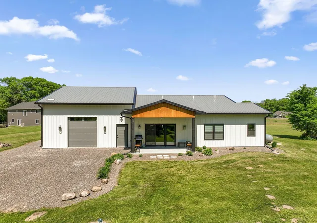 Homes for sale in Cambridge, MN | 30658 Jodrell St Ne, Cambridge, MN 55008 | MLS# 7090912
