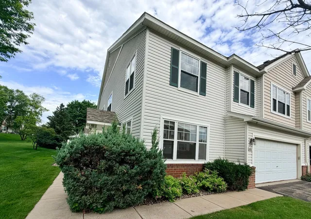 3rd image of 682 Princeton Ave, Shakopee, MN 55379 | MLS# 7090917