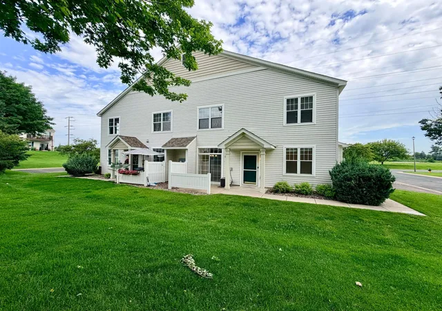 5th image of 682 Princeton Ave, Shakopee, MN 55379 | MLS# 7090917