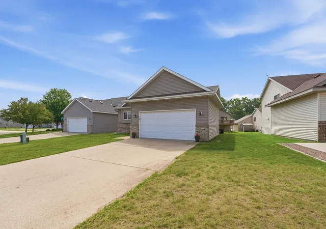 Homes for sale in Saint Cloud, MN | 2526 43Rd Ave S, Saint Cloud, MN 56301 | MLS# 7090934